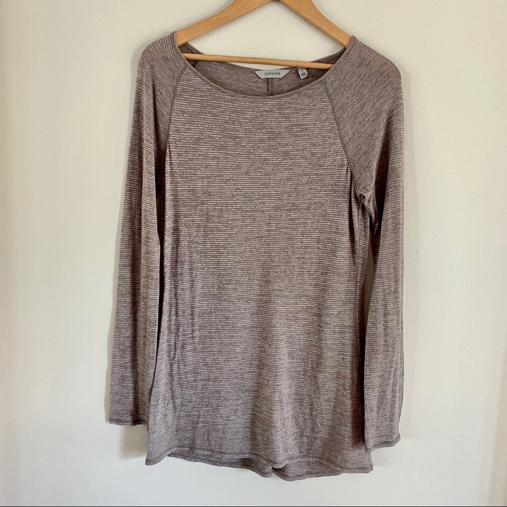 Athleta Lightweight Gray Long-sleeve Tee
